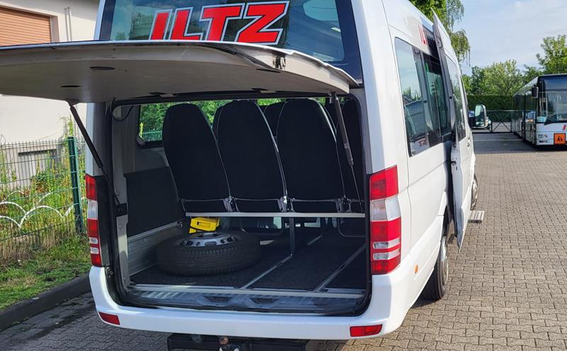 2218 Kofferraum